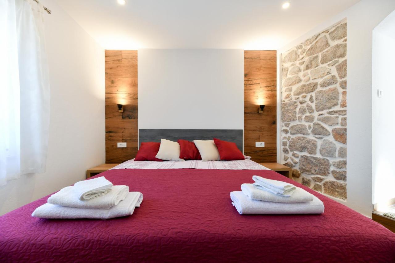 Holiday Home Skevini Dvori Starigrad Paklenica Zewnętrze zdjęcie