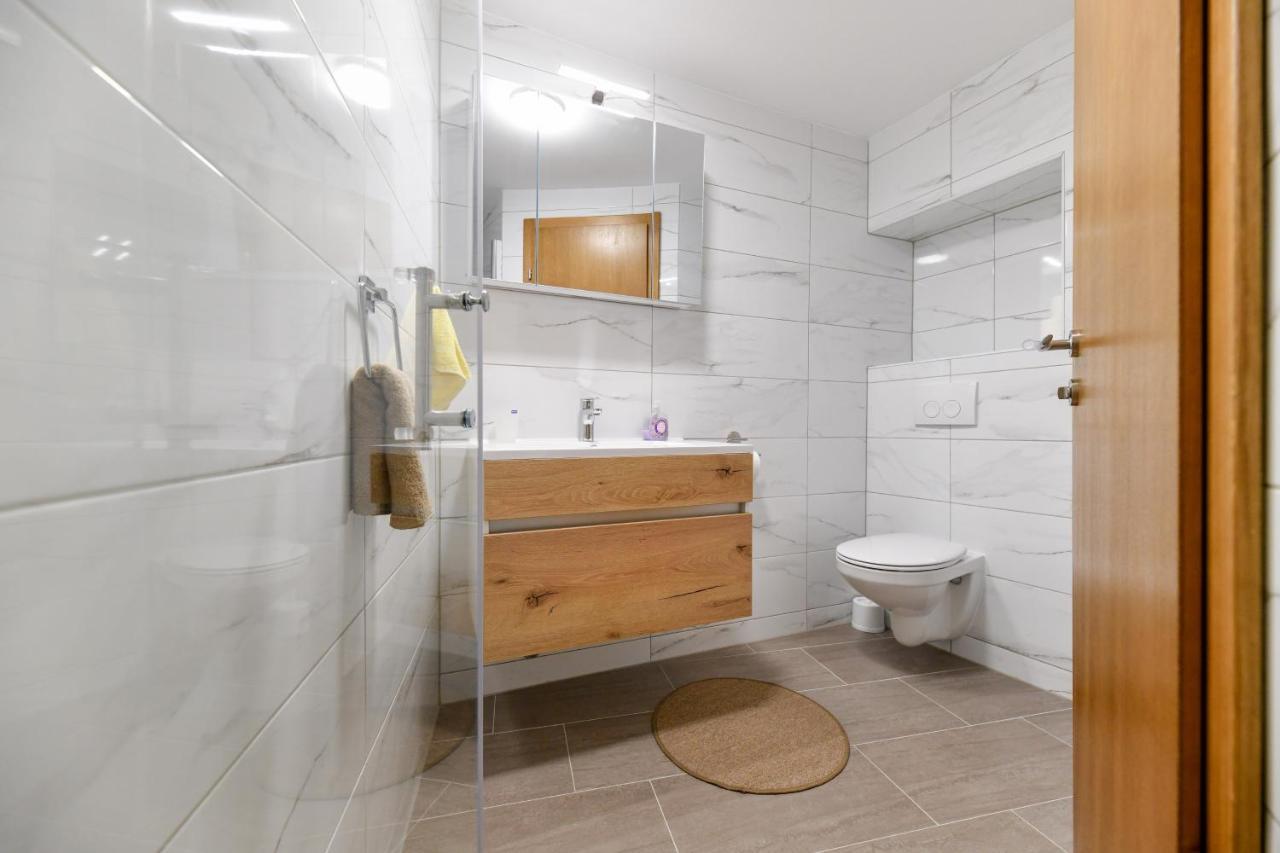Holiday Home Skevini Dvori Starigrad Paklenica Zewnętrze zdjęcie