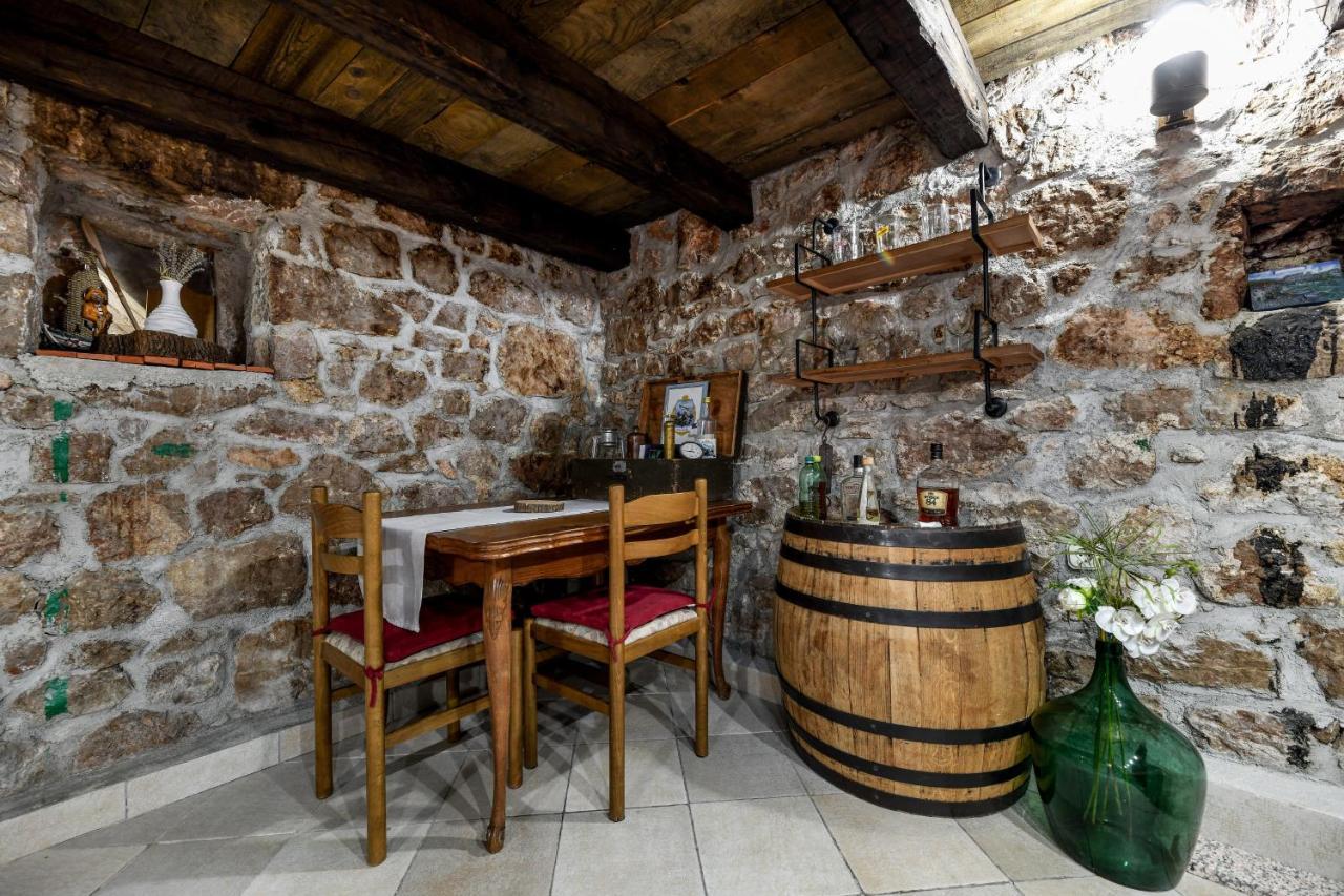 Holiday Home Skevini Dvori Starigrad Paklenica Zewnętrze zdjęcie