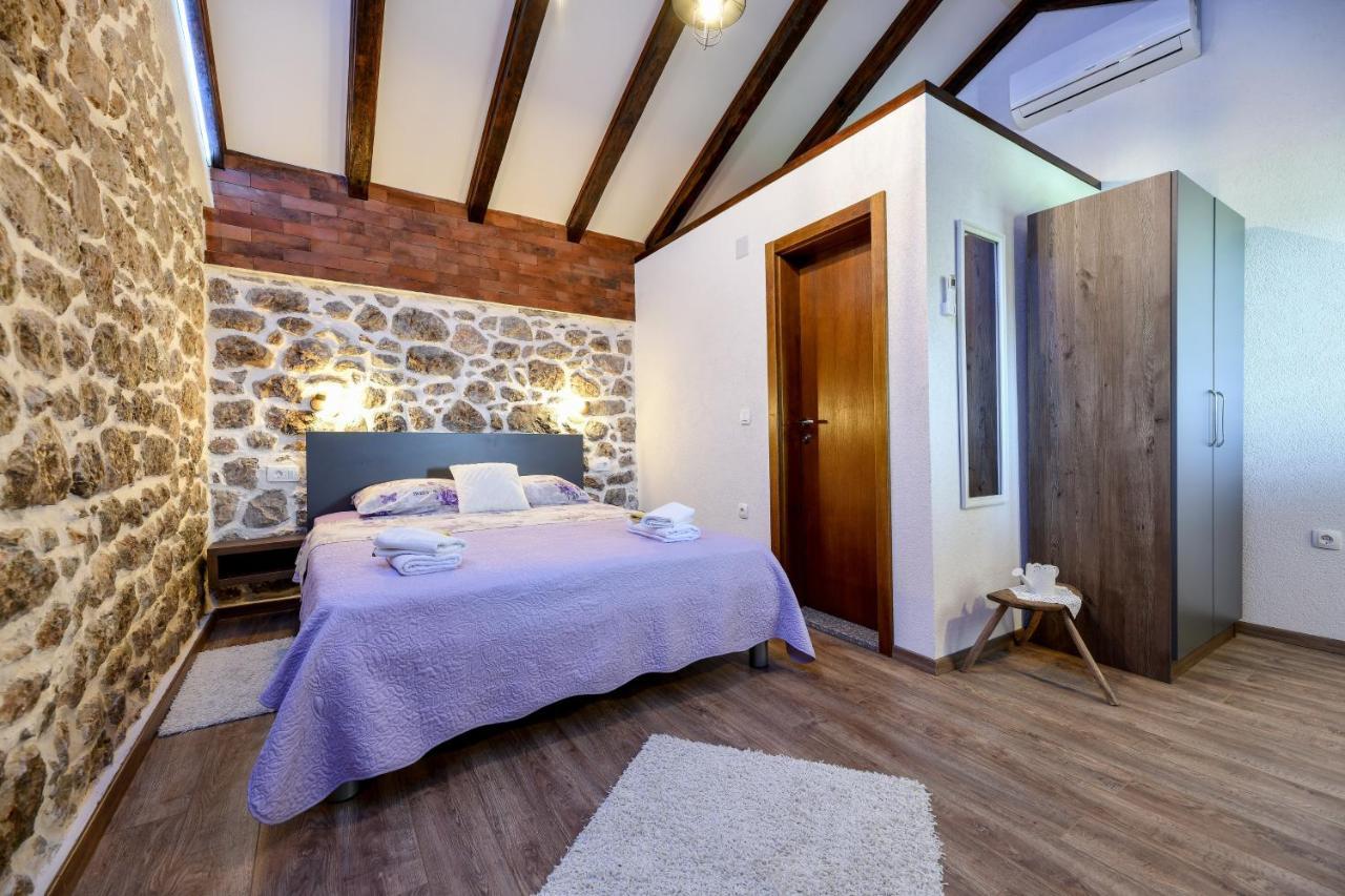Holiday Home Skevini Dvori Starigrad Paklenica Zewnętrze zdjęcie
